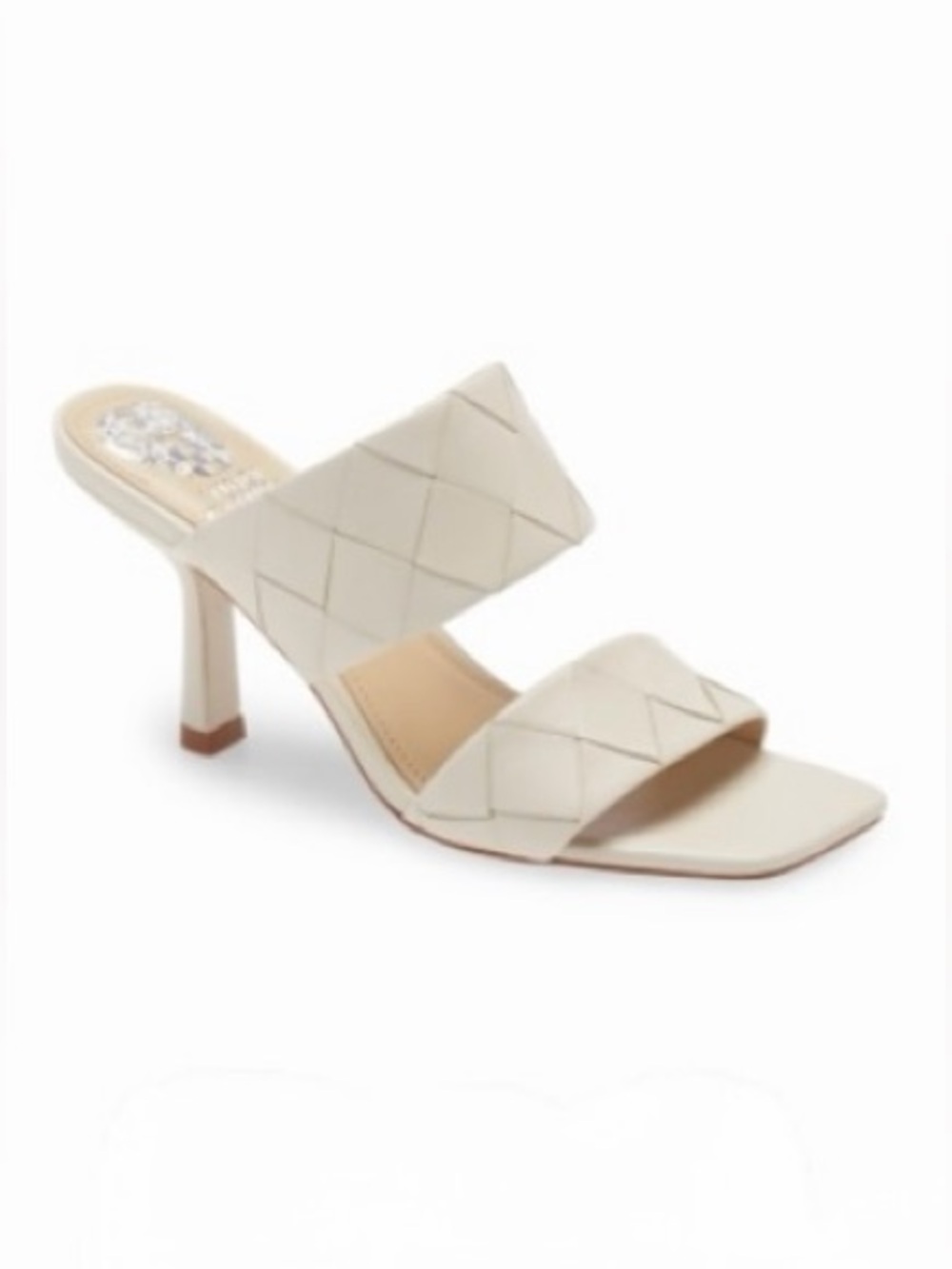 VINCE CAMUTO Candialia Sandal
Woven Double-Band Heeled Sandals in Bone. Size 8.5